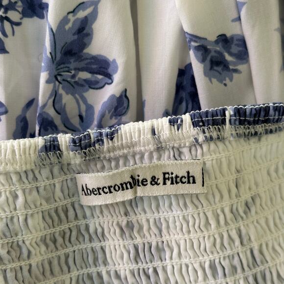 Abercrombie & Fitch Emerson Poplin Puff Sleeve Midi Dress - Picture 6 of 7